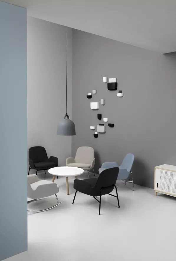 Normann Copenhagen Era Low Fauteuil Zwart Staal Synergy Grey 9 Normann Copenhagen Era Low Fauteuil Zwart Staal Synergy Grey - Afbeelding 9