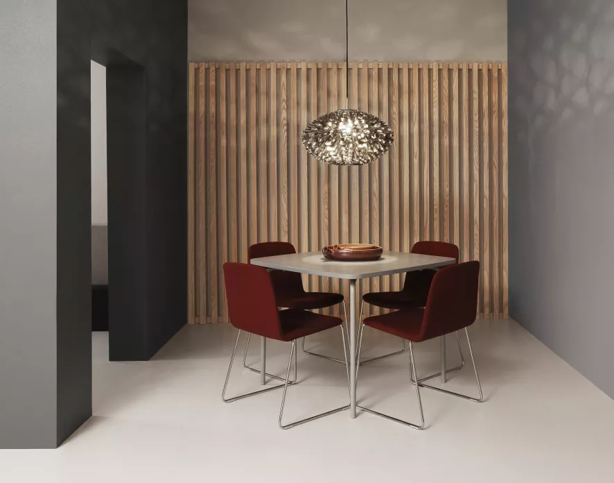 Normann Copenhagen Just Chair Stoel Met Verchroomd Onderstel, Essen 9 Normann Copenhagen Just Chair Stoel Met Verchroomd Onderstel, Essen - Afbeelding 9