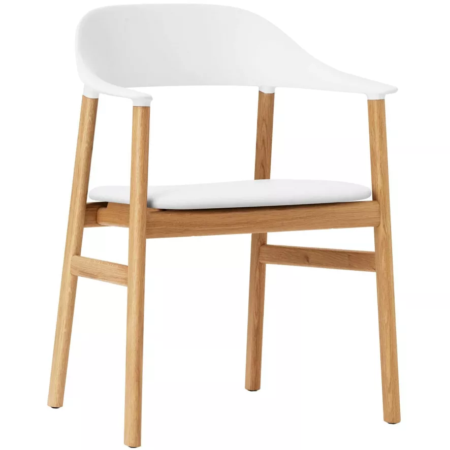 Normann Copenhagen Herit Armchair Oak Stoel Spectrum Leer Wit 1 Normann Copenhagen Herit Armchair Oak Stoel Spectrum Leer Wit