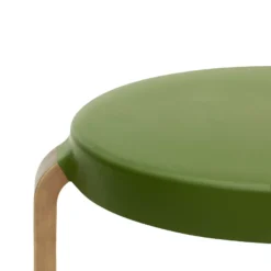 Normann Copenhagen Tap Kruk Met Eiken Onderstel Grijs -Normann Copenhagen Verkoopwinkel x886x886 norman tap stool kruk walnoot detail3 1.jpg.pagespeed.ic .o7OIg hI1L 1