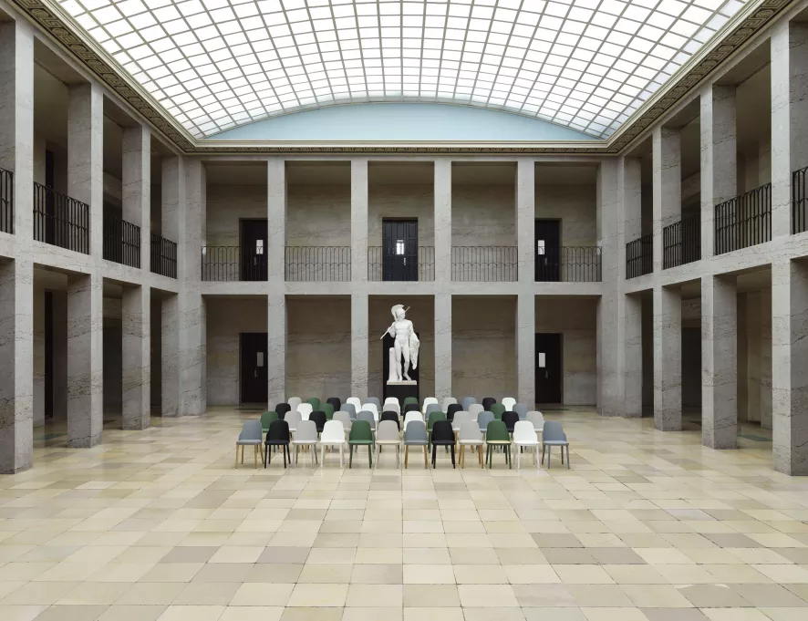 Normann Copenhagen Allez Stoel Gelakt Eiken Onderstel Grijs 4 Normann Copenhagen Allez Stoel Gelakt Eiken Onderstel Grijs - Afbeelding 4