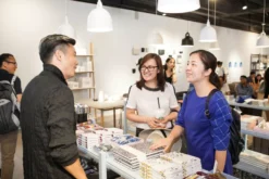 Normann Copenhagen Bell Hanglamp Ø42 Medium, Grijs 37 Normann Copenhagen Bell Hanglamp Ø42 Medium, Grijs -Normann Copenhagen Verkoopwinkel x886x886 normann copenhagen bell hanglamp x small16.jpg.pagespeed.ic .1on3QbWiVs 3