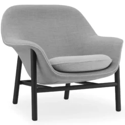 Normann Copenhagen Drape Low Fauteuil Eiken Onderstel Remix, Hallingdal