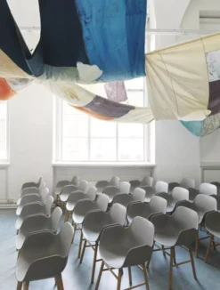 Normann Copenhagen Form Armchair Stoel Met Walnoten Onderstel Wit 18 Normann Copenhagen Form Armchair Stoel Met Walnoten Onderstel Wit -Normann Copenhagen Verkoopwinkel x886x886 normann copenhagen form armchair stoel met walnoten onderstel3.jpg.pagespeed.ic .H9IuD6VM1H