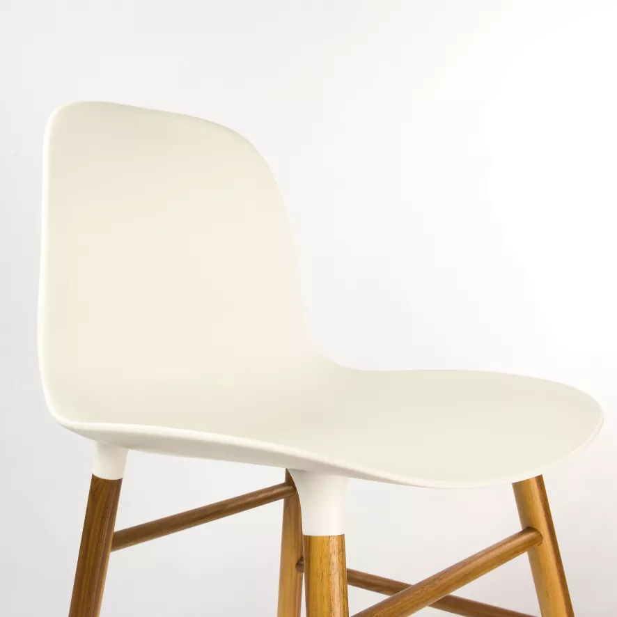 Normann Copenhagen Form Chair Stoel Met Eiken Onderstel, Groen 10 Normann Copenhagen Form Chair Stoel Met Eiken Onderstel, Groen - Afbeelding 10