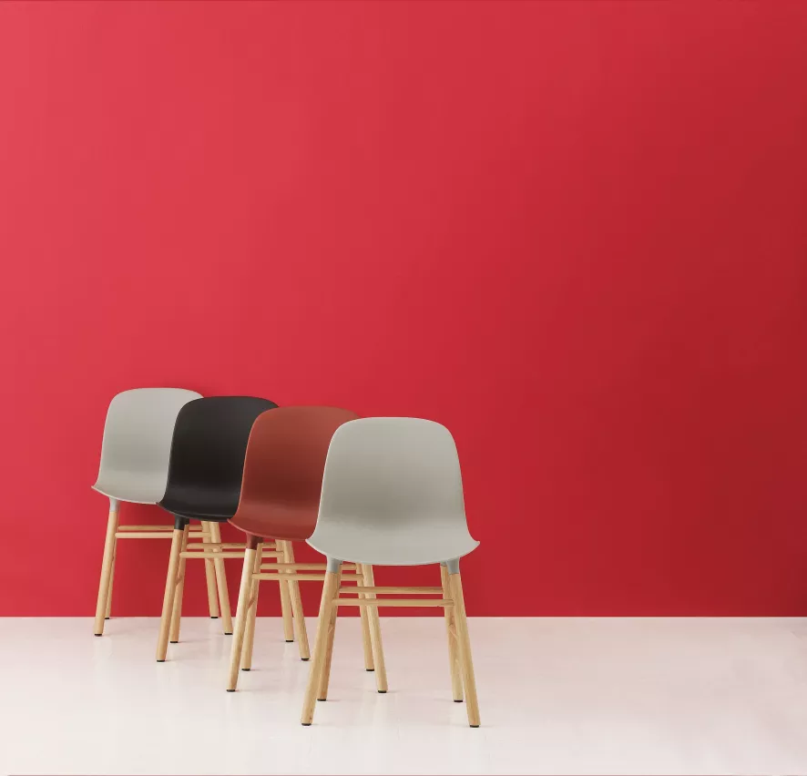 Normann Copenhagen Form Chair Stoel Met Eiken Onderstel, Grijs 6 Normann Copenhagen Form Chair Stoel Met Eiken Onderstel, Grijs - Afbeelding 6