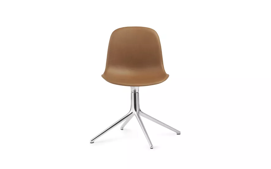 Normann Copenhagen Form Swivel Stoel Gestoffeerd Zwart Ultra Leather Brandy 9 Normann Copenhagen Form Swivel Stoel Gestoffeerd Zwart Ultra Leather Brandy - Afbeelding 9