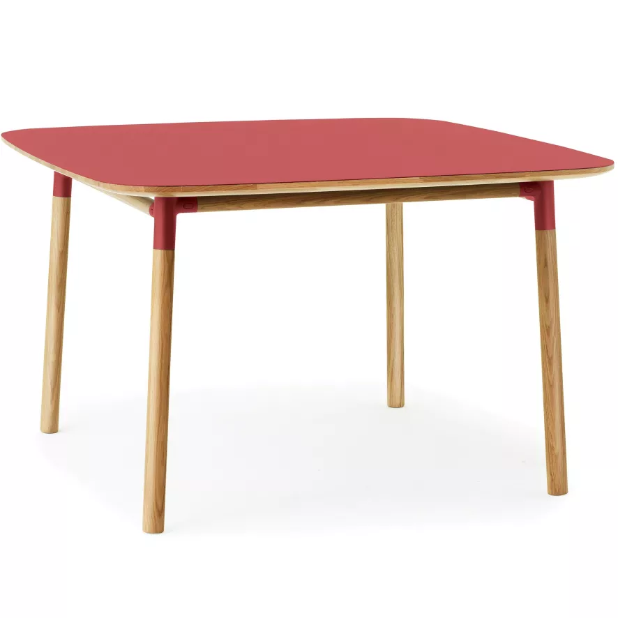 Normann Copenhagen Form Table Tafel Rood 120x120 1 Normann Copenhagen Form Table Tafel Rood 120x120