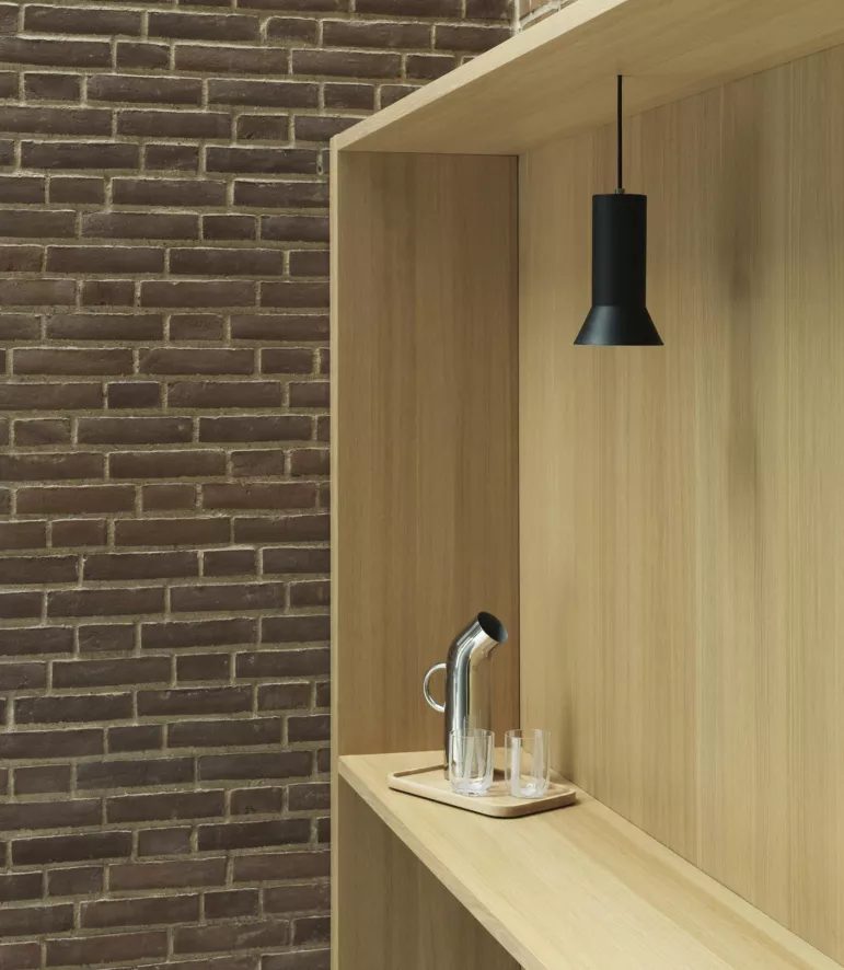 Normann Copenhagen Hat Hanglamp Ø13 Zwart 3 Normann Copenhagen Hat Hanglamp Ø13 Zwart - Afbeelding 3