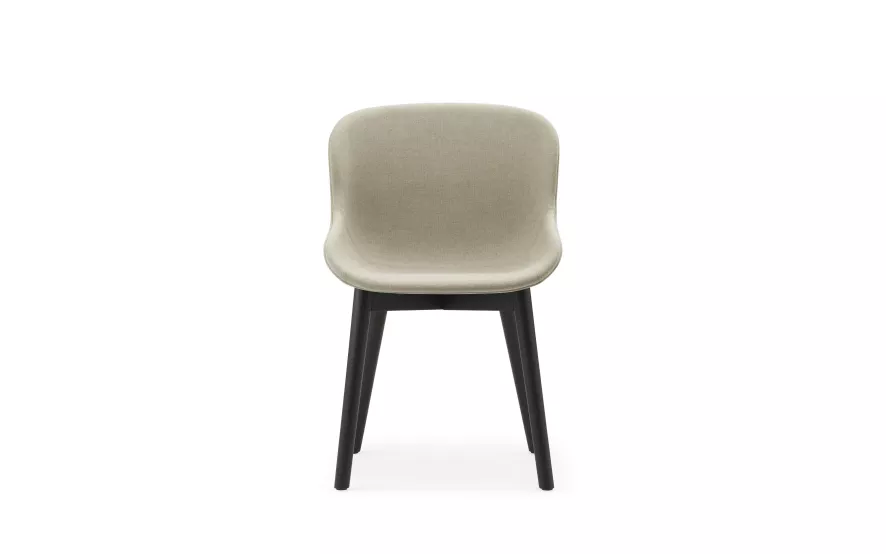 Normann Copenhagen Hyg Gestoffeerde Stoel Zwart Eiken Main Line Flax White 3 Normann Copenhagen Hyg Gestoffeerde Stoel Zwart Eiken Main Line Flax White - Afbeelding 3