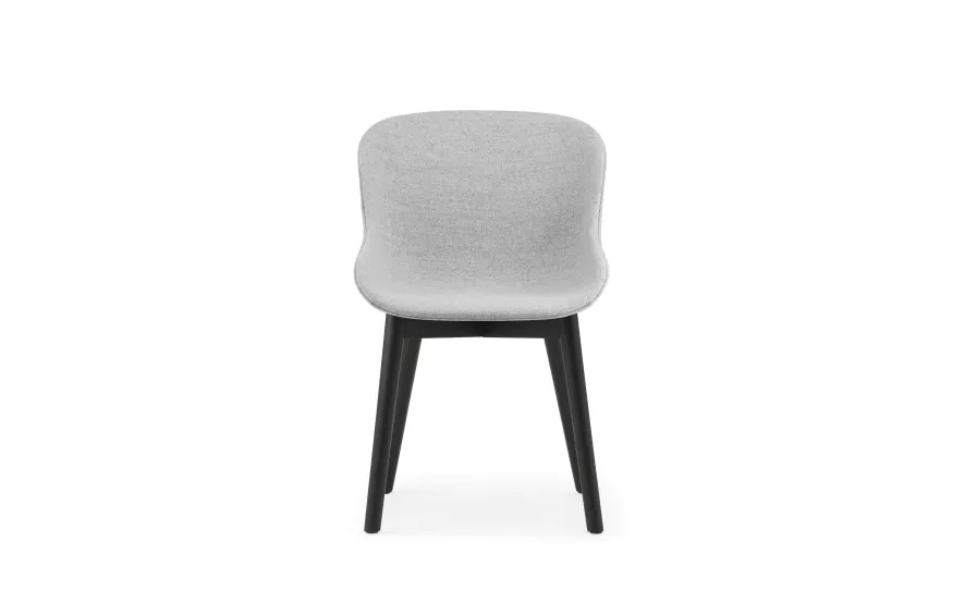 Normann Copenhagen Hyg Gestoffeerde Stoel Zwart Eiken Main Line Flax White 4 Normann Copenhagen Hyg Gestoffeerde Stoel Zwart Eiken Main Line Flax White - Afbeelding 4