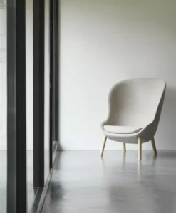 Normann Copenhagen Hyg High Oak Fauteuil MLF 26, Zwart Eiken Onderstel 26 Normann Copenhagen Hyg High Oak Fauteuil MLF 26, Zwart Eiken Onderstel -Normann Copenhagen Verkoopwinkel x886x886 normann copenhagen hyg high oak fauteuil10.jpg.pagespeed.ic .XrvALQgMWq