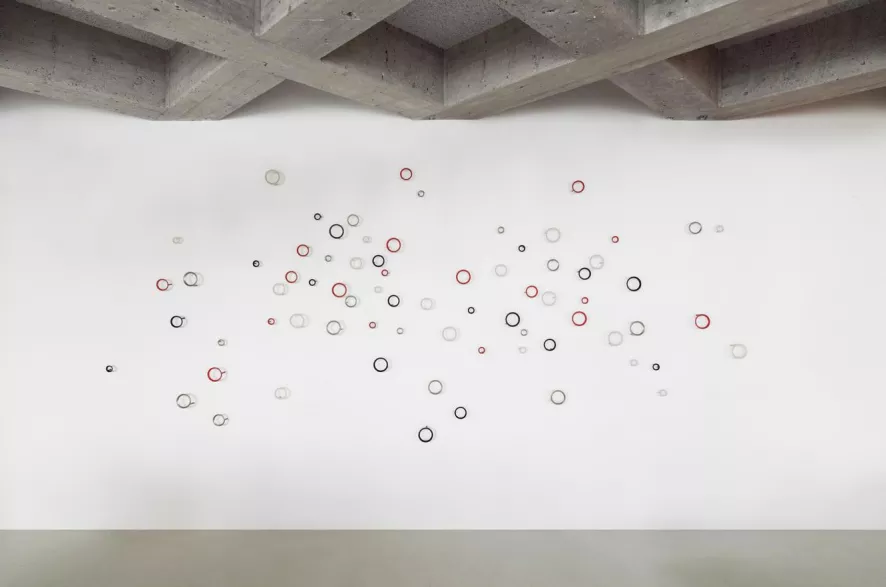 Normann Copenhagen Loop Haak Ø7.8 Medium Red 6 Normann Copenhagen Loop Haak Ø7.8 Medium Red - Afbeelding 6