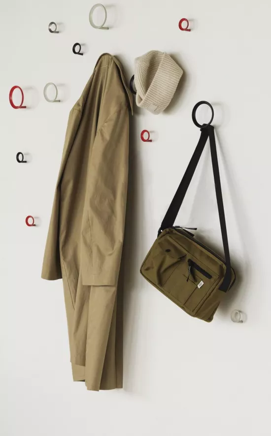 Normann Copenhagen Loop Haak Ø9.4 Large Warm Grey 9 Normann Copenhagen Loop Haak Ø9.4 Large Warm Grey - Afbeelding 9