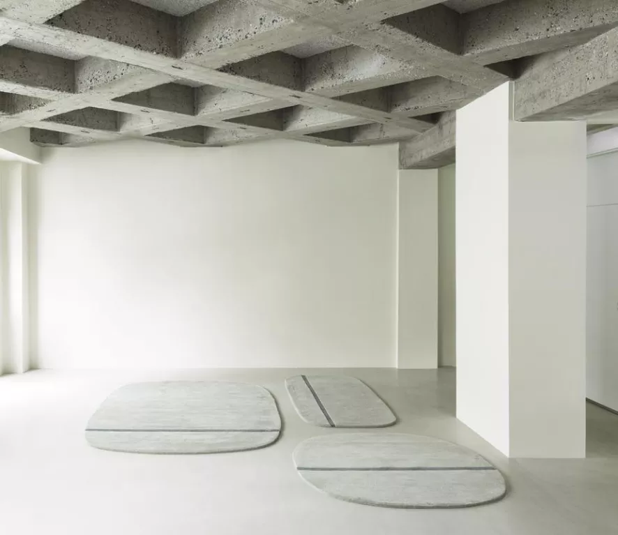 Normann Copenhagen Oona Vloerkleed Large Grijs 240x175 15 Normann Copenhagen Oona Vloerkleed Large Grijs 240x175 - Afbeelding 15