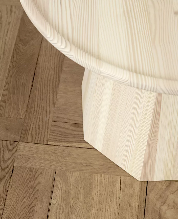 Normann Copenhagen Pine Bijzettafel 45 Lichtgroen 4 Normann Copenhagen Pine Bijzettafel 45 Lichtgroen - Afbeelding 4