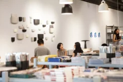 Normann Copenhagen Pocket Organizer 2 Wandplank Powder Blue 23 Normann Copenhagen Pocket Organizer 2 Wandplank Powder Blue -Normann Copenhagen Verkoopwinkel x886x886 normann copenhagen pocket organizer 1 kast17.jpg.pagespeed.ic .Rgpk ZAlTR 5