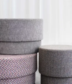 Normann Copenhagen Silo Poef Medium Albagia 201 21 Normann Copenhagen Silo Poef Medium Albagia 201 -Normann Copenhagen Verkoopwinkel x886x886 normann copenhagen silo poef small12.jpg.pagespeed.ic .1fEd5HHD1J