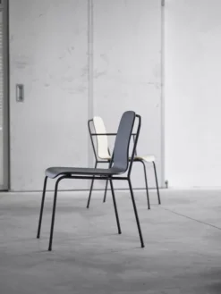 Normann Copenhagen Studio Chair Stoel Lichtgrijs 23 Normann Copenhagen Studio Chair Stoel Lichtgrijs -Normann Copenhagen Verkoopwinkel x886x886 normann copenhagen studio chair stoel13.jpg.pagespeed.ic .LsLbXPvFac 3