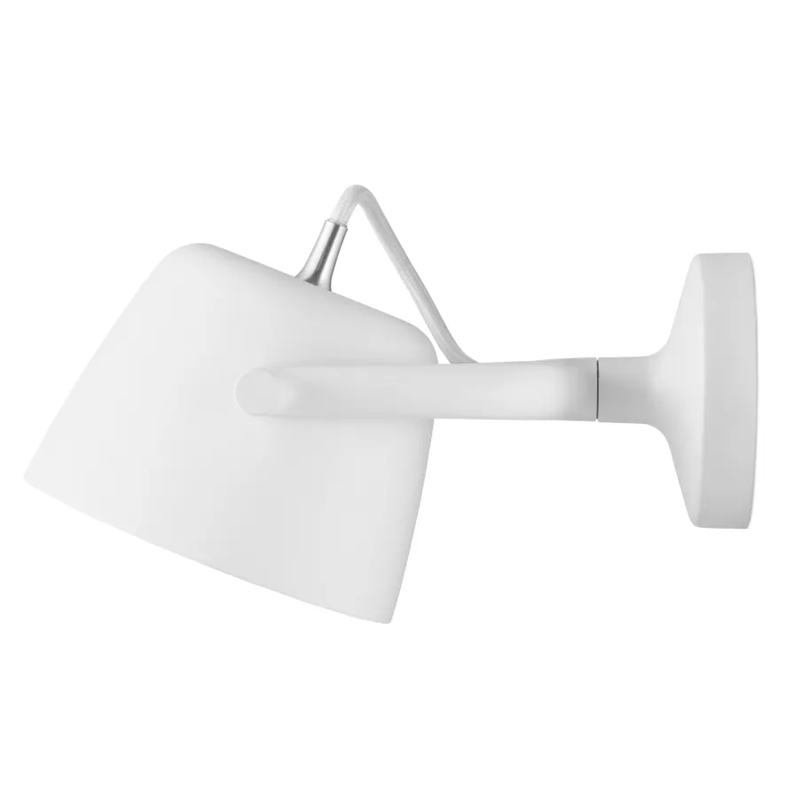 Normann Copenhagen Tub Wandlamp Wit 1 Normann Copenhagen Tub Wandlamp Wit