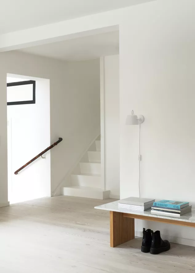 Normann Copenhagen Tub Wandlamp Wit 3 Normann Copenhagen Tub Wandlamp Wit - Afbeelding 3