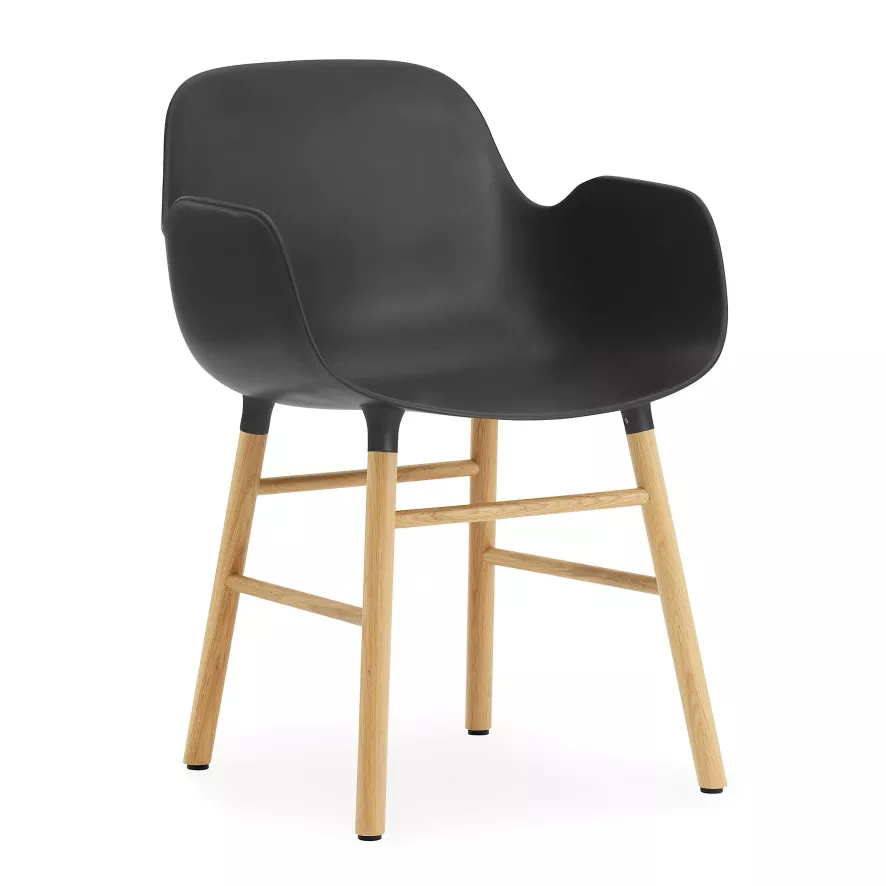 Normann Copenhagen Form Armchair Stoel Met Eiken Onderstel Rood 2 Normann Copenhagen Form Armchair Stoel Met Eiken Onderstel Rood - Afbeelding 2