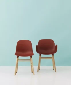 Normann Copenhagen Form Armchair Stoel Met Eiken Onderstel Groen -Normann Copenhagen Verkoopwinkel x886x886 normann form armchair sfeer 10 2.jpg.pagespeed.ic .onkcMuZiMy 2