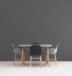 Normann Copenhagen Form Armchair Stoel Met Eiken Onderstel Groen -Normann Copenhagen Verkoopwinkel x886x886 normann form armchair sfeer 2 2.jpg.pagespeed.ic .clrFTXeTRw 2