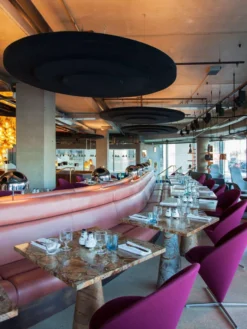 Normann Copenhagen Friends Peper- En Zoutstel -Normann Copenhagen Verkoopwinkel x886x886 tomdixondrseclecticrestaurantparis05.jpg.pagespeed.ic .e0NPK1tXtj